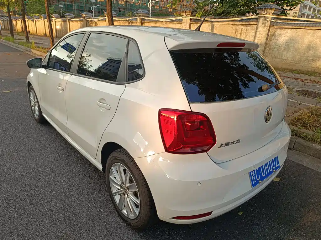 Volkswagen Polo 2014