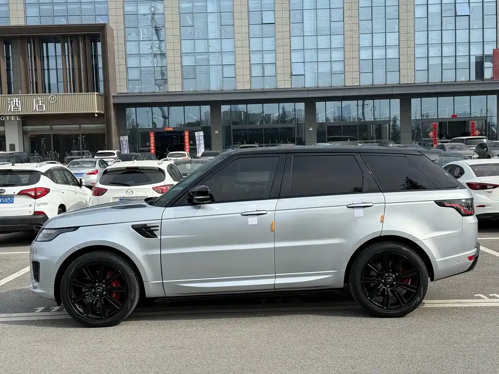 Land Rover Sport 2021 — фото 14
