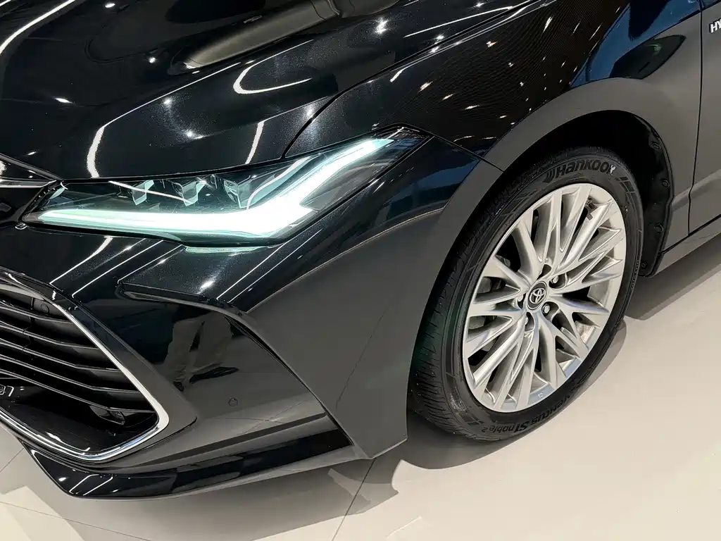 Toyota Avalon 2023 — фото 15