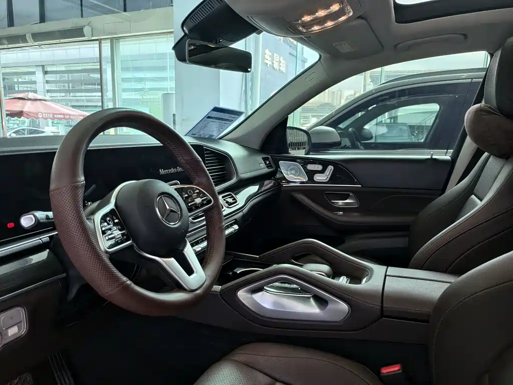 Mercedes-Benz GLE 2021 — фото 27