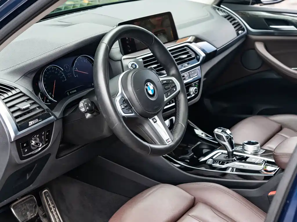 BMW X3 2019 — фото 8