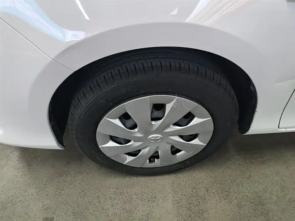 Toyota Vios FS 2018 — фото 23