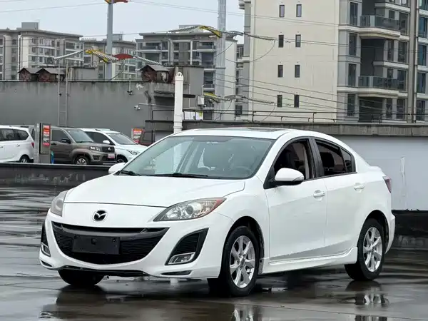Mazda 3 Xingcheng 2011
