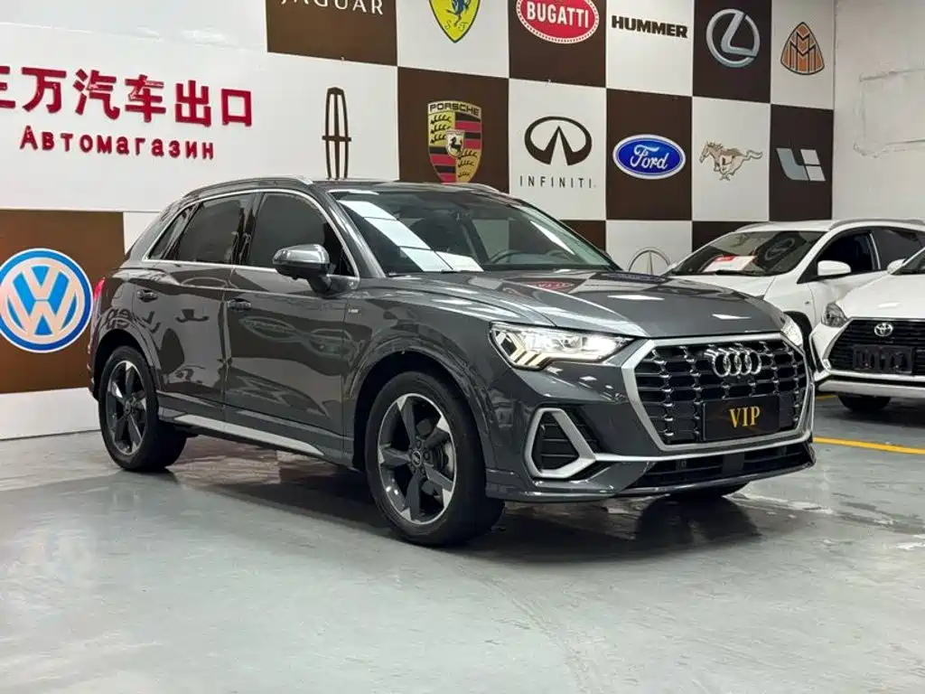 Audi Q3 2022