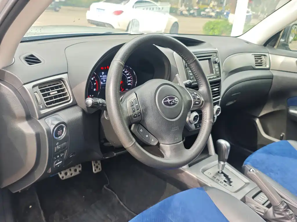 Subaru Forester 2013 — фото 15