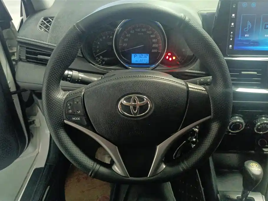 Toyota Vios FS 2022 — фото 15