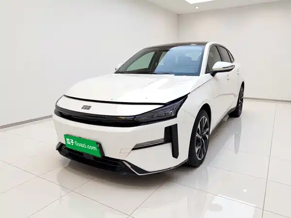 Geely Galaxy L6 2023