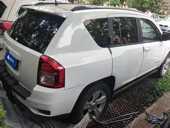 Jeep Compass 2012