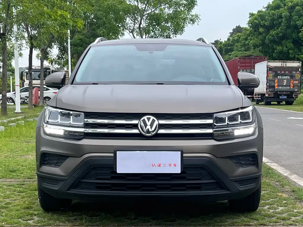 Volkswagen Tharu 2019