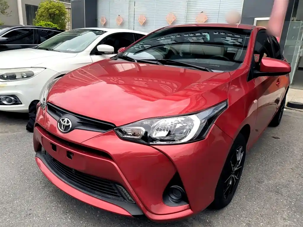 Toyota Yaris L 2018 — фото 2