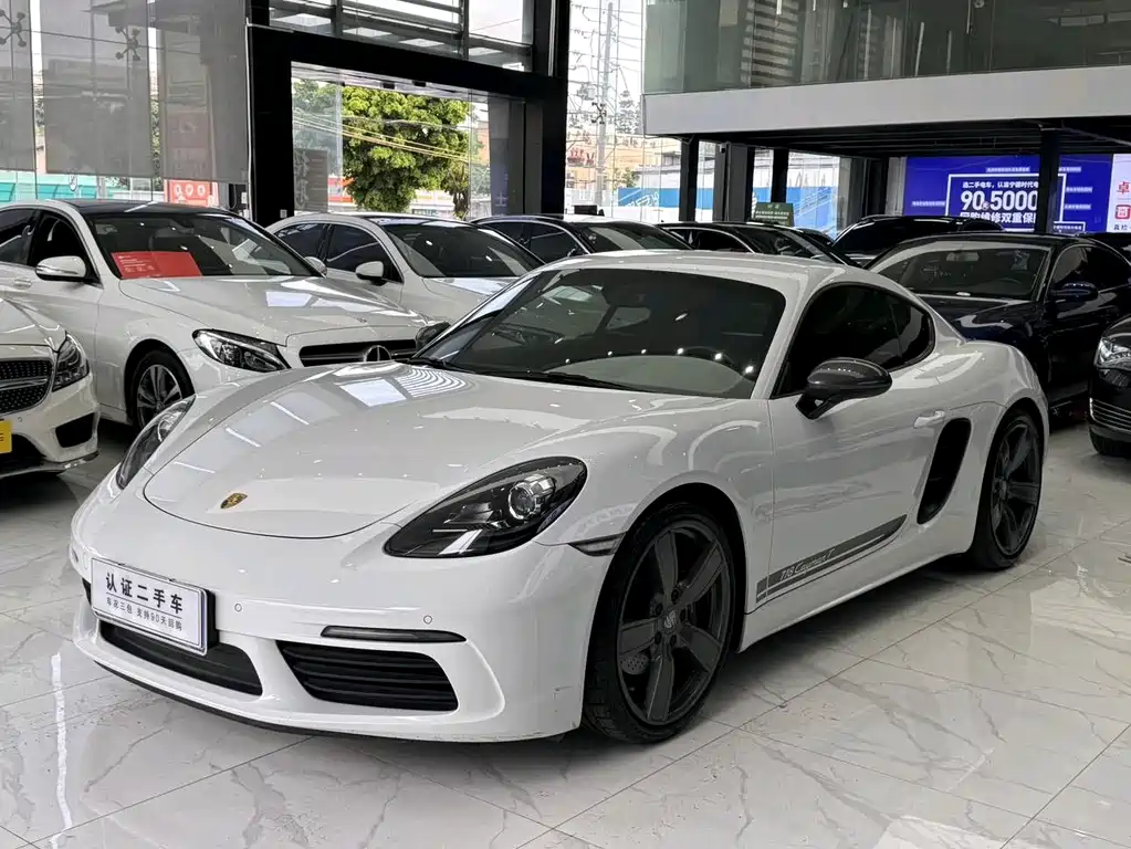 Porsche 718 2020 — фото 1