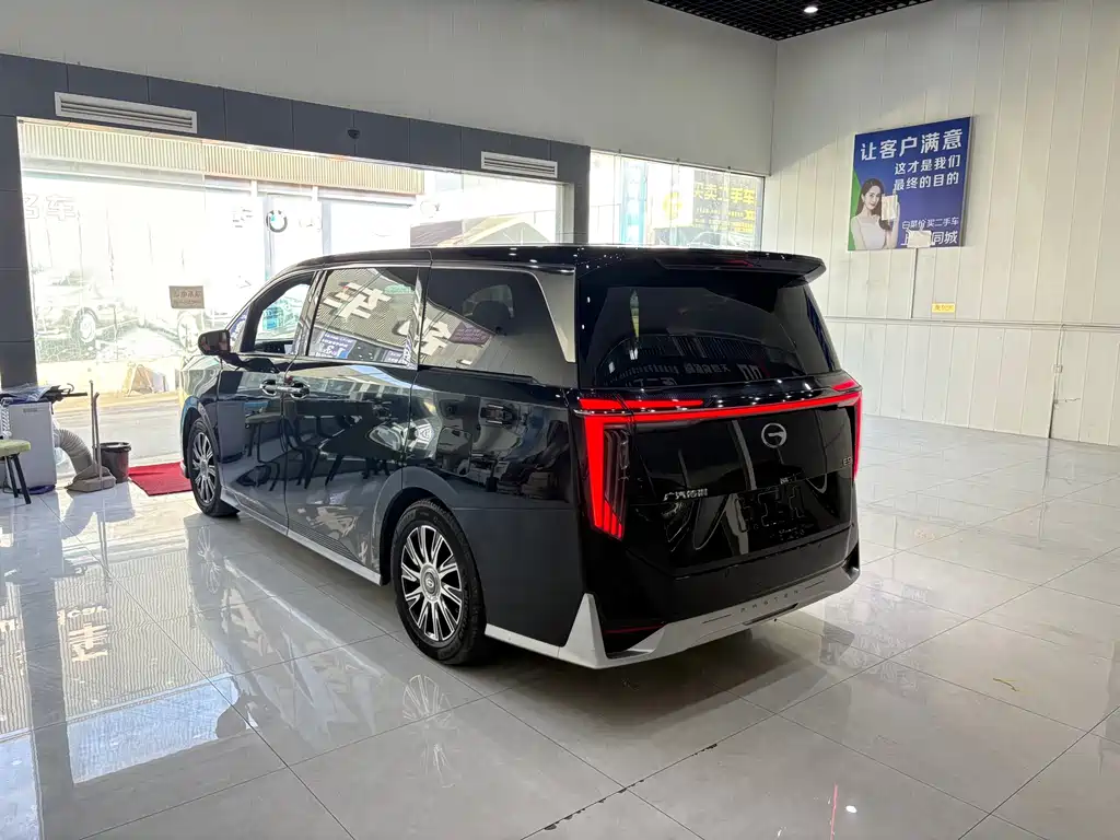 GAC Motor Trumpchi E9 2024 — фото 4