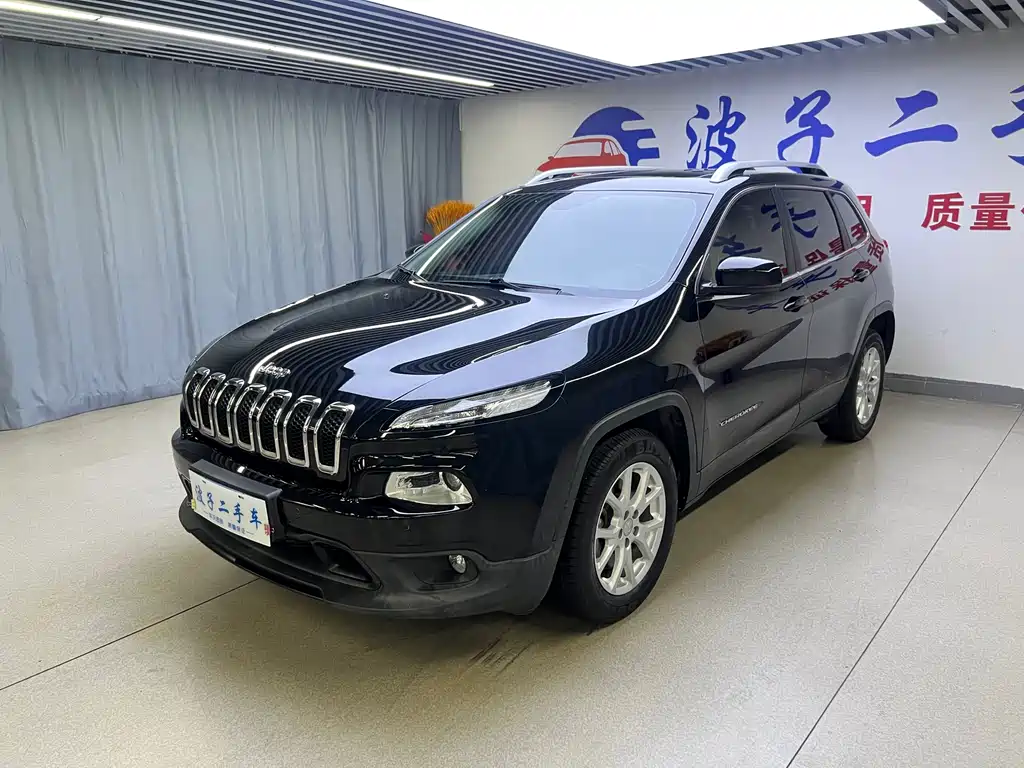 Jeep Cherokee 2016