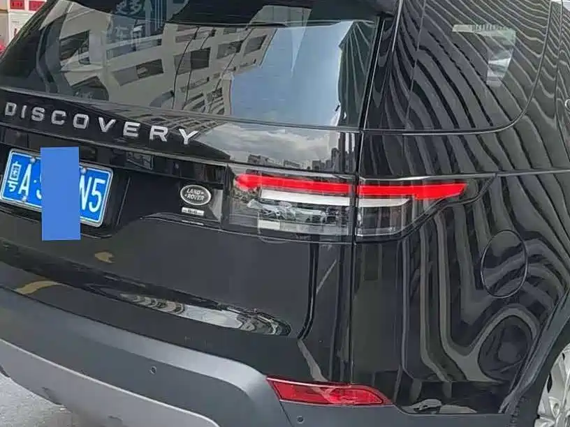 Land Rover Discovery 2019 — фото 9