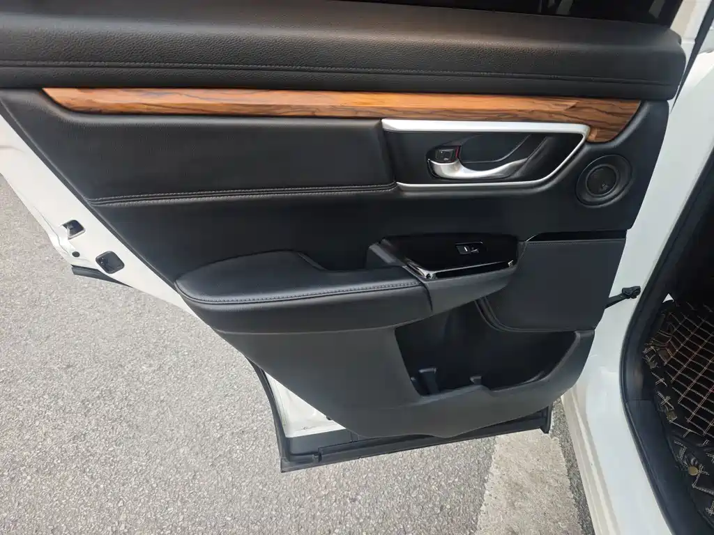 Honda CR-V 2018 — фото 20