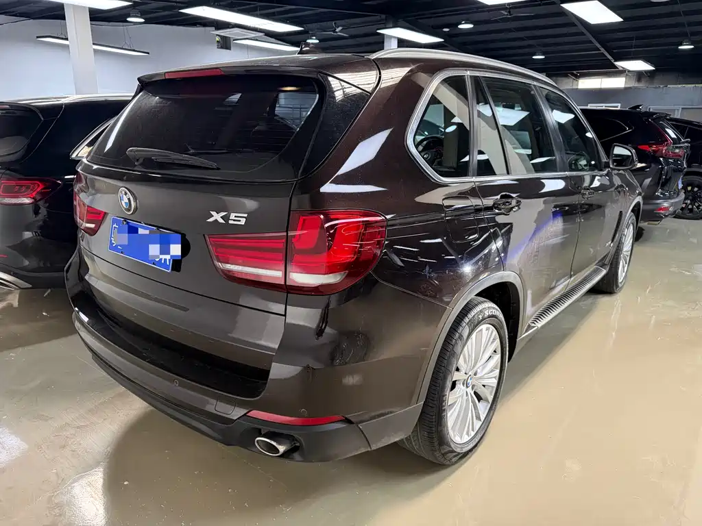 BMW X5 2015 — фото 8