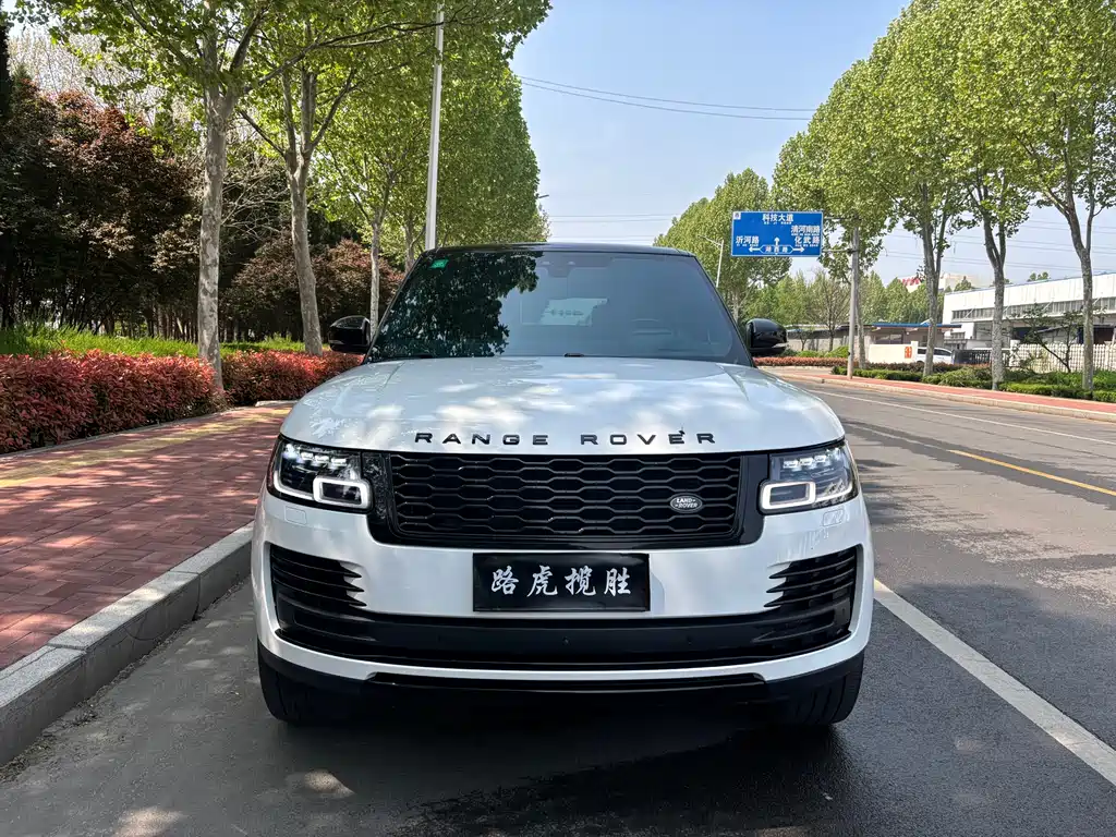 Land Rover Range Rover 2020 — фото 2