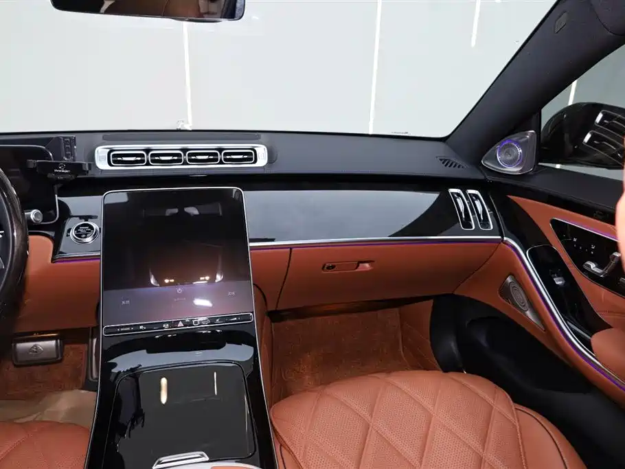 Mercedes-Benz S-Class 2025 — фото 24
