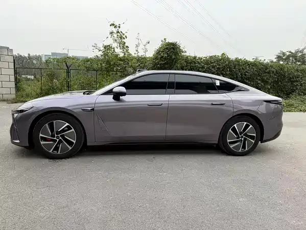 Exeed ES 2025
