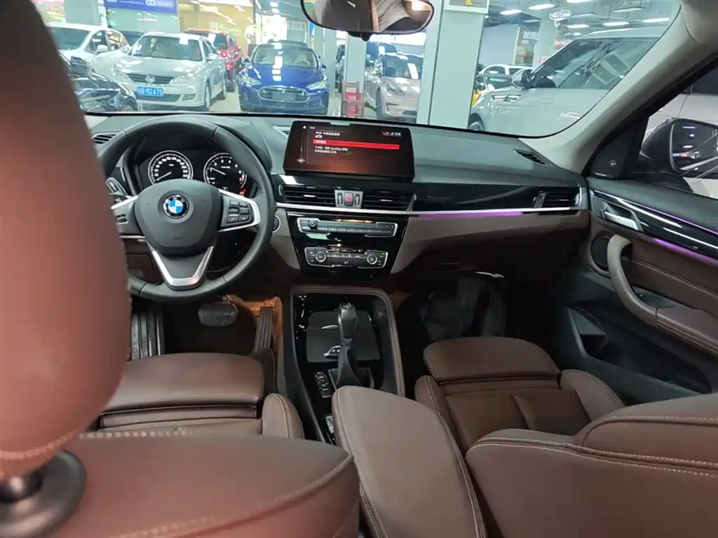 BMW X1 New Energy 2020 — фото 13