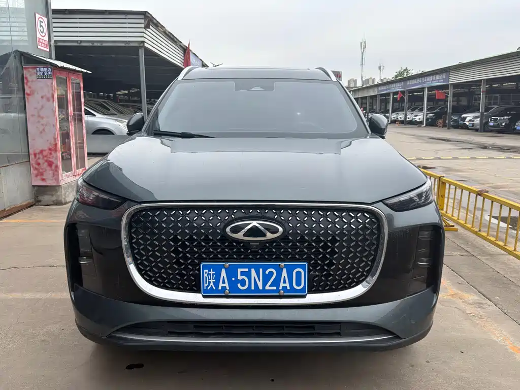 Chery Tiggo 8 PLUS 2025 — фото 2