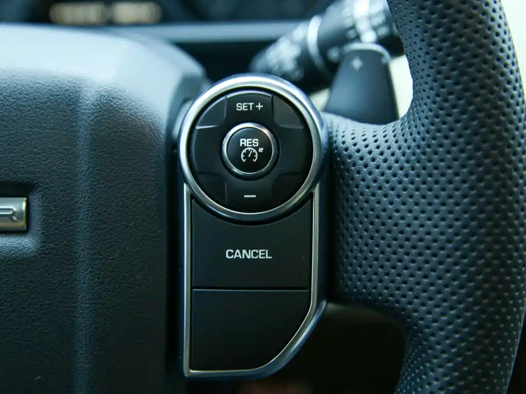 Land Rover Sport 2016 — фото 16