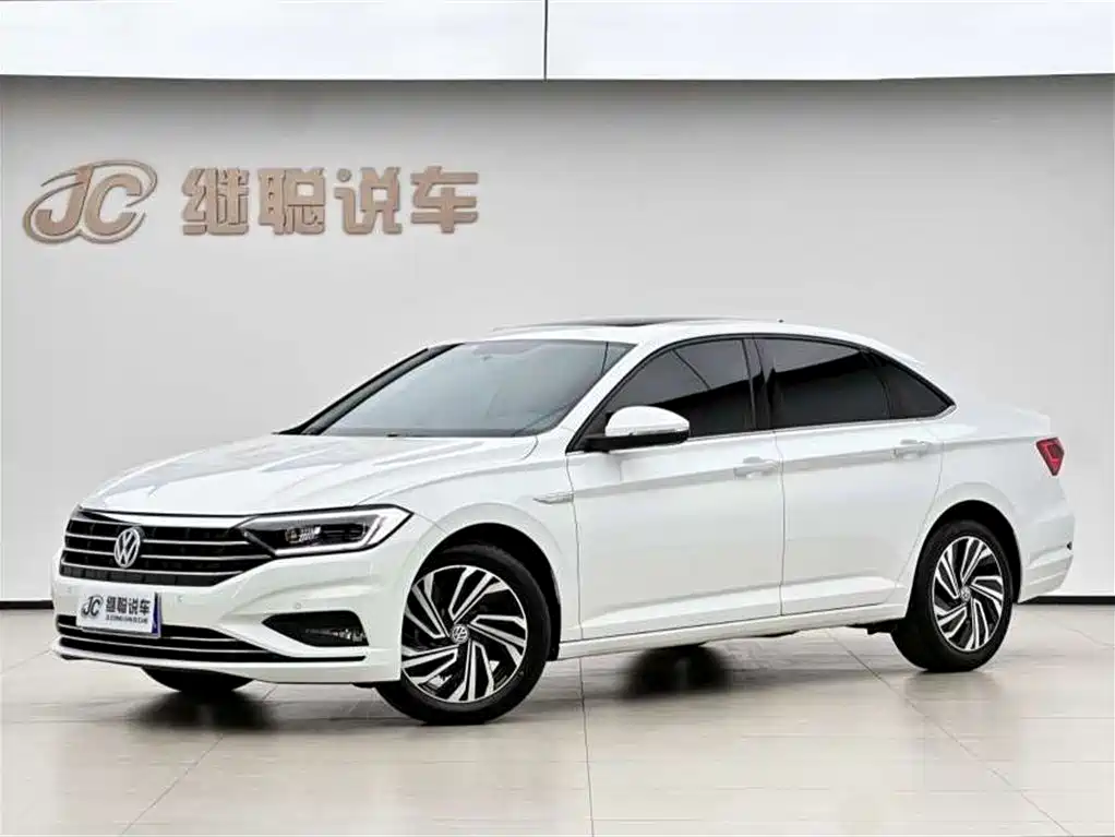 Volkswagen Sagitar 2022
