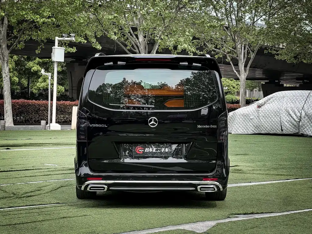 Mercedes-Benz Vito 2024 — фото 19