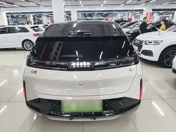 Zeekr X 2023