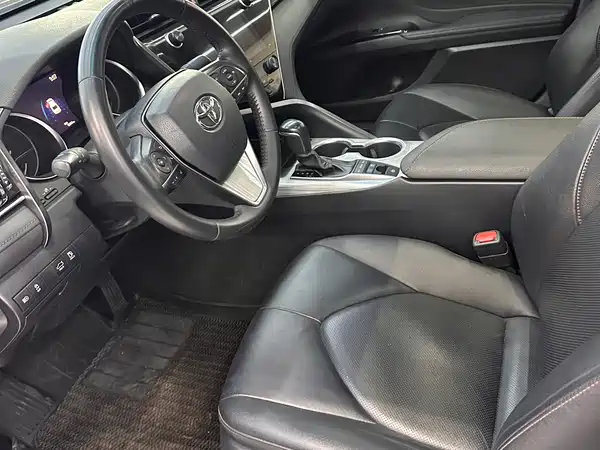 Toyota Camry 2019