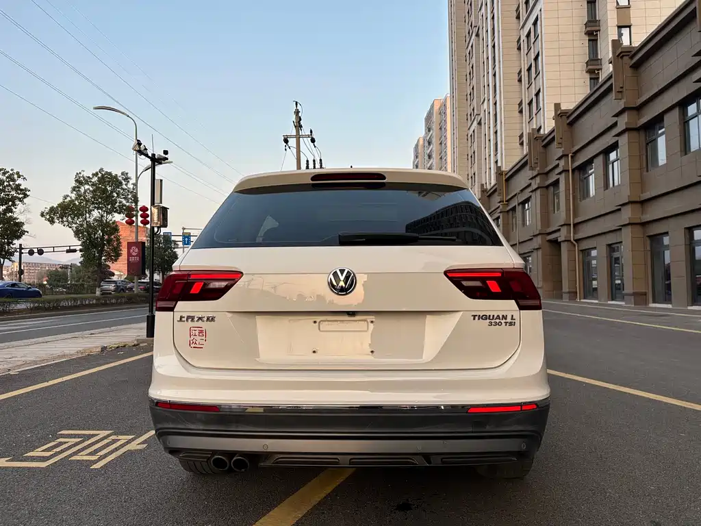 Volkswagen Tiguan L 2019 — фото 5