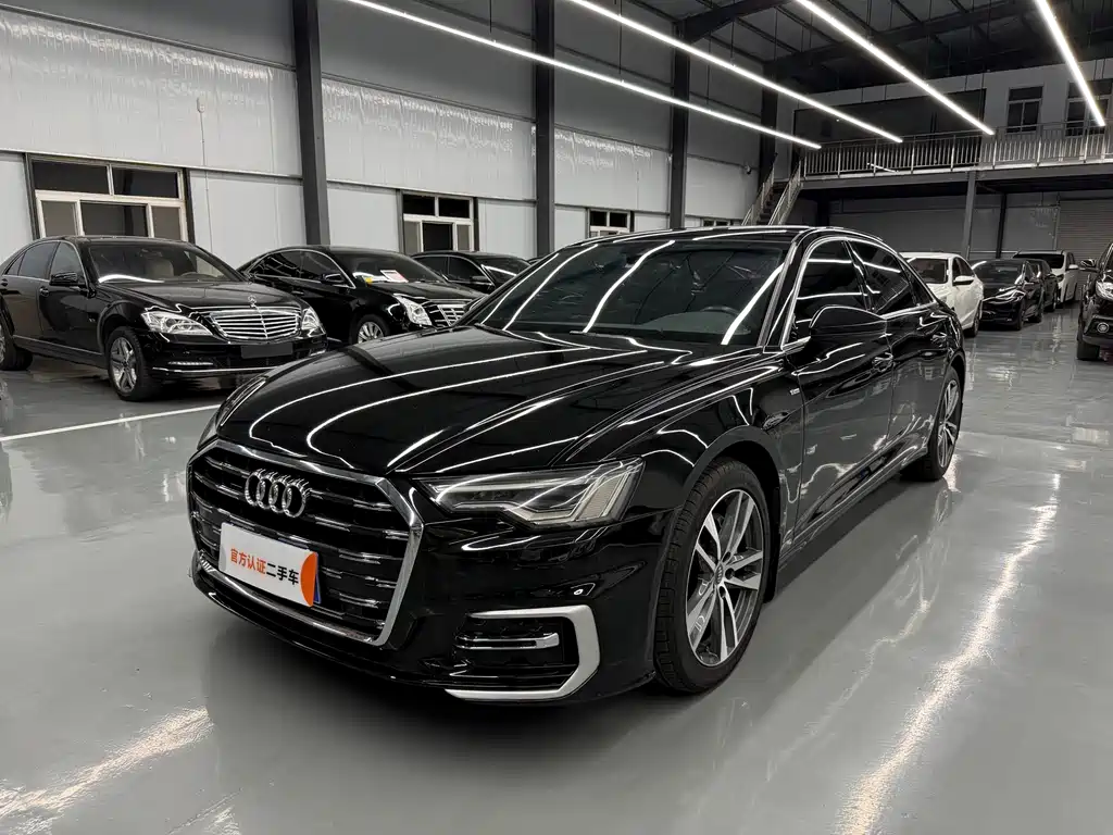 Audi A6L 2019 — фото 1