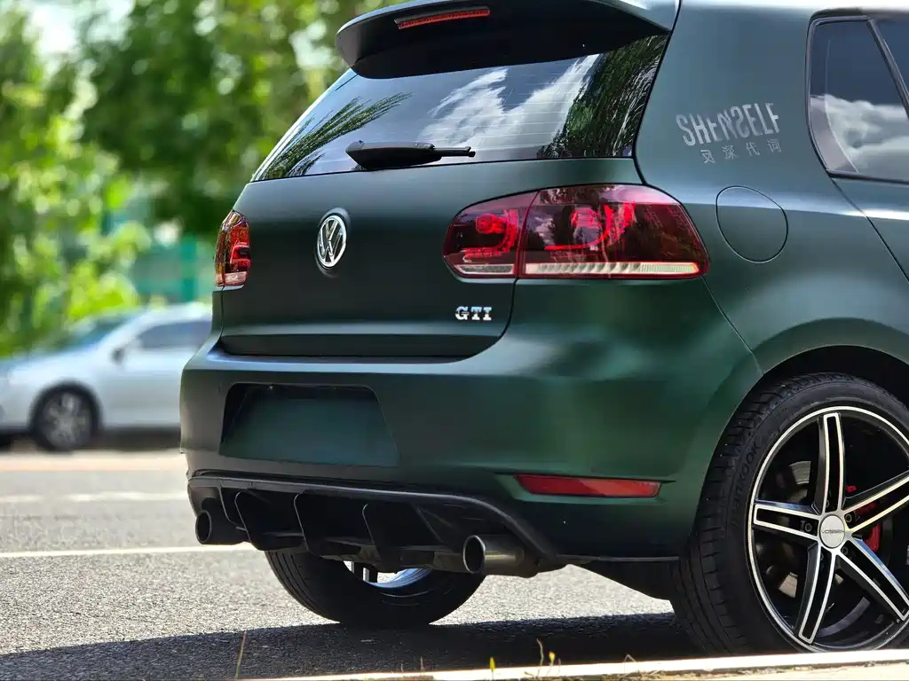 Volkswagen Golf GTI 2011
