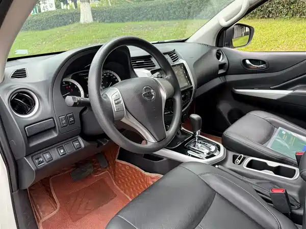 Nissan Terra 2022