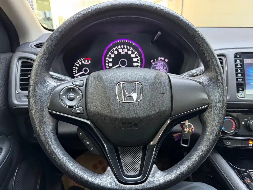Honda Vezel 2019 — фото 8
