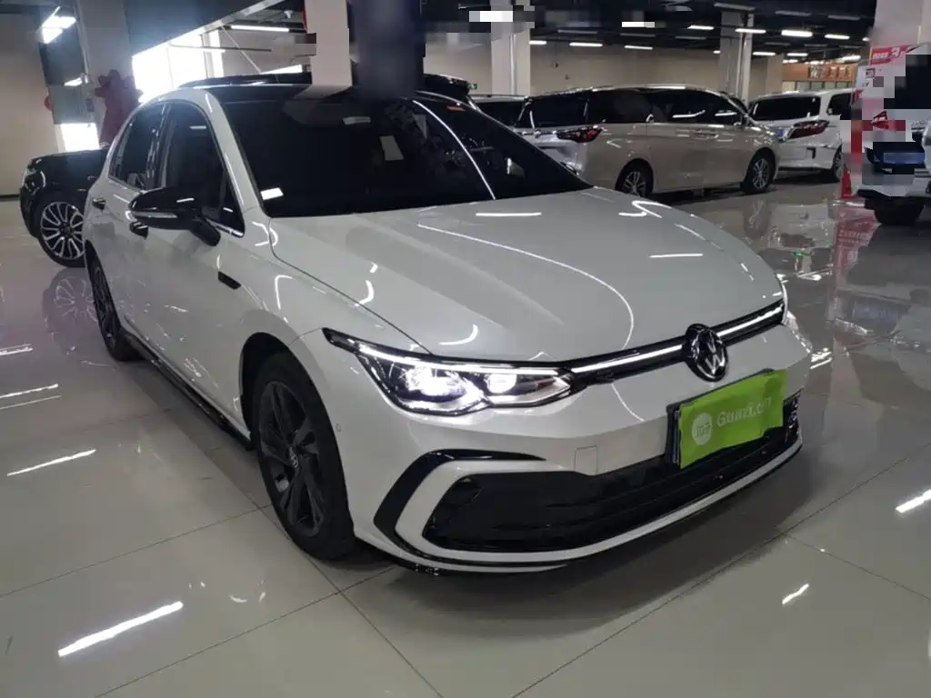 Volkswagen Golf 2024
