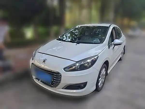Peugeot 308 2016