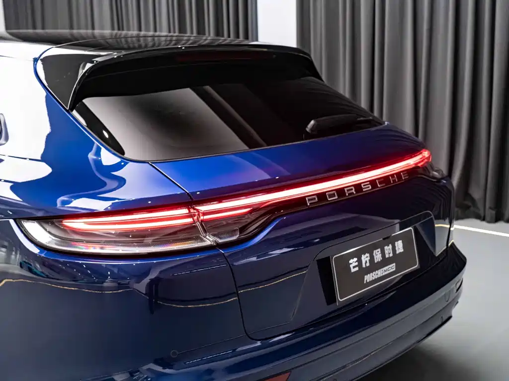 Porsche Panamera Hybrid 2021 — фото 6