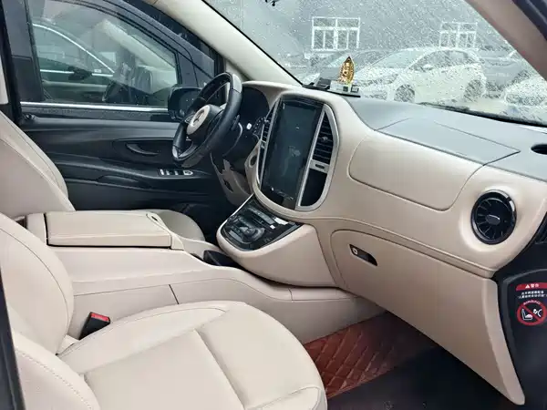 Mercedes-Benz Vito 2021