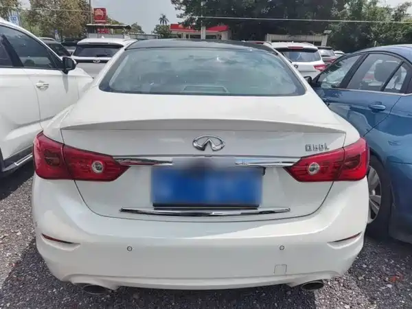 Infiniti Q50L 2016