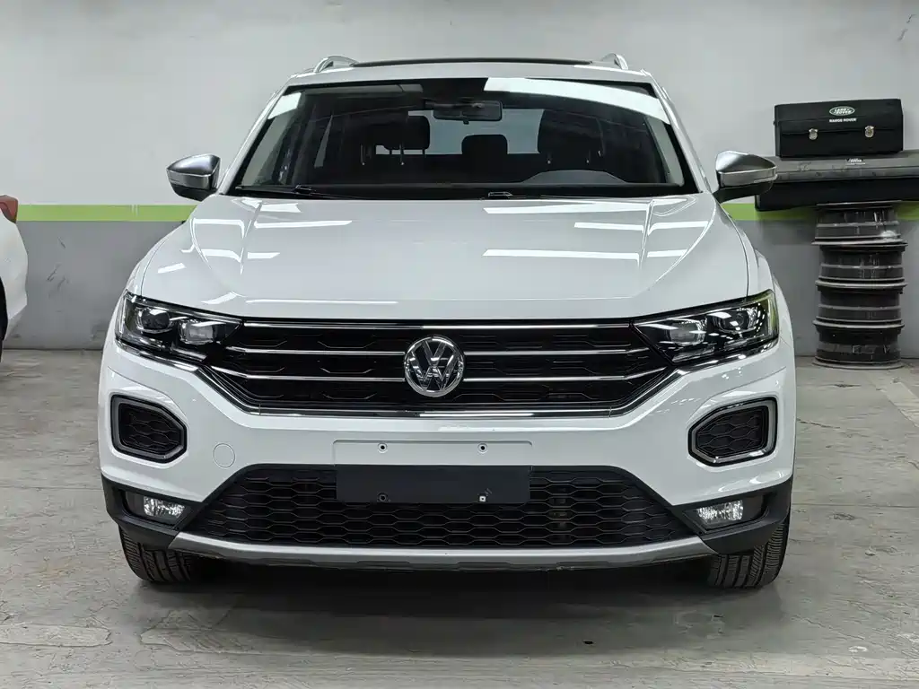 Volkswagen T-Roc 2019 — фото 2