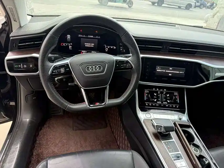 Audi A6 2021 — фото 3