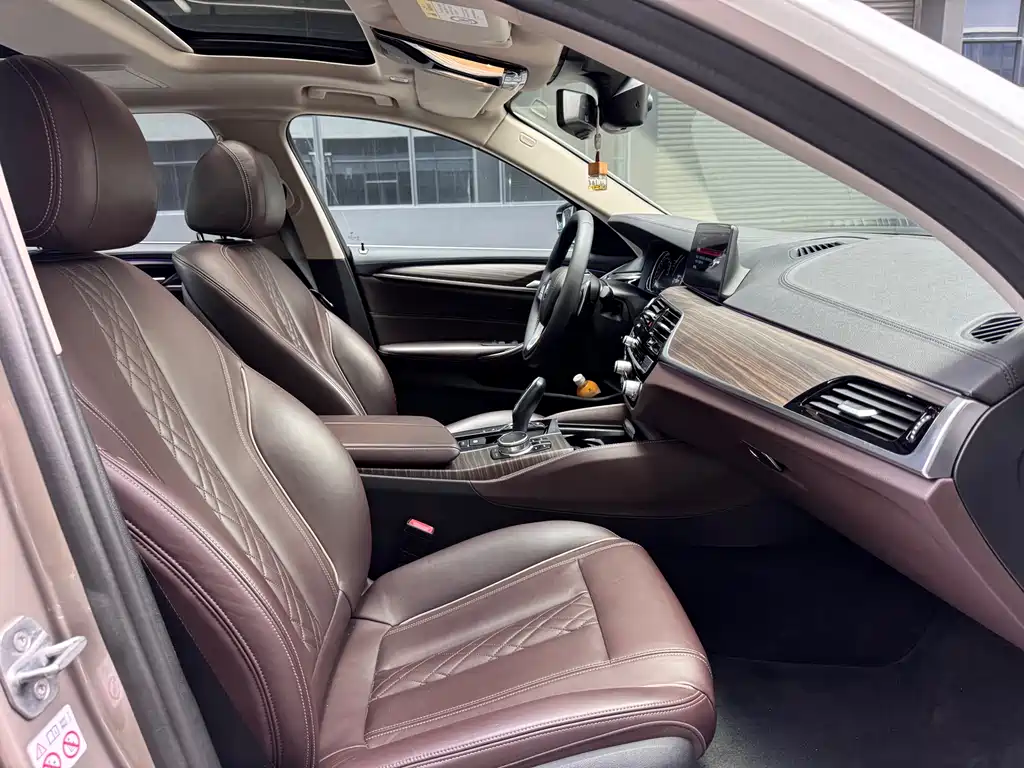 BMW 5 Series 2018