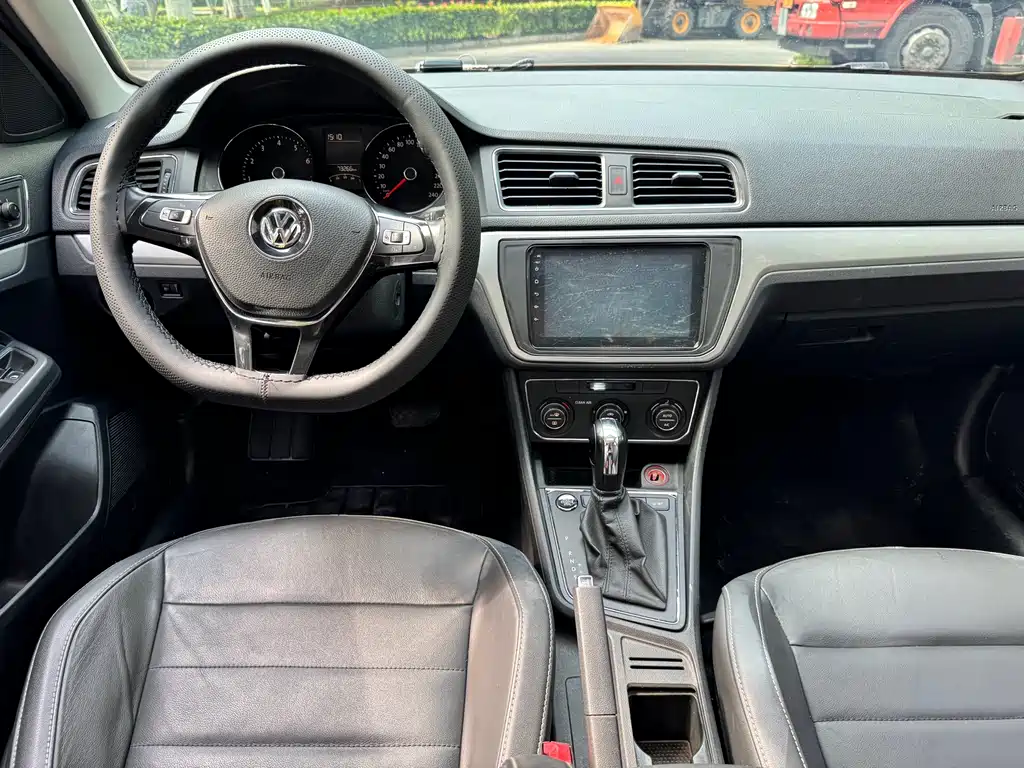 Volkswagen Gran Lavida 2018 — фото 9