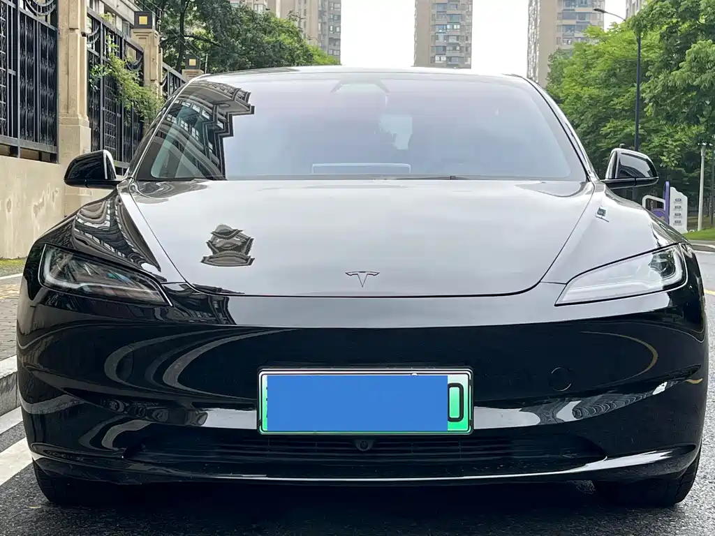 Tesla Model 3 2026