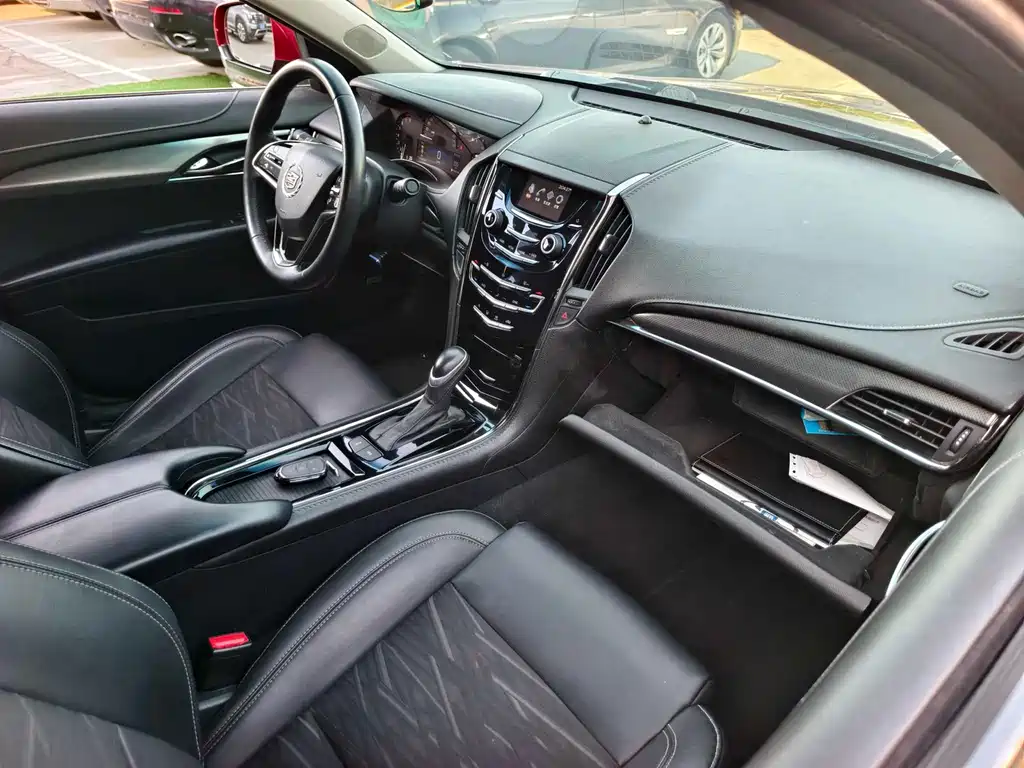 Cadillac ATS-L 2015 — фото 18