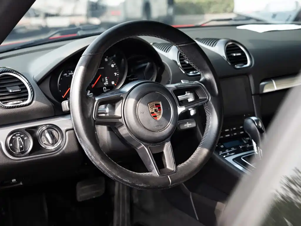 Porsche 718 2017