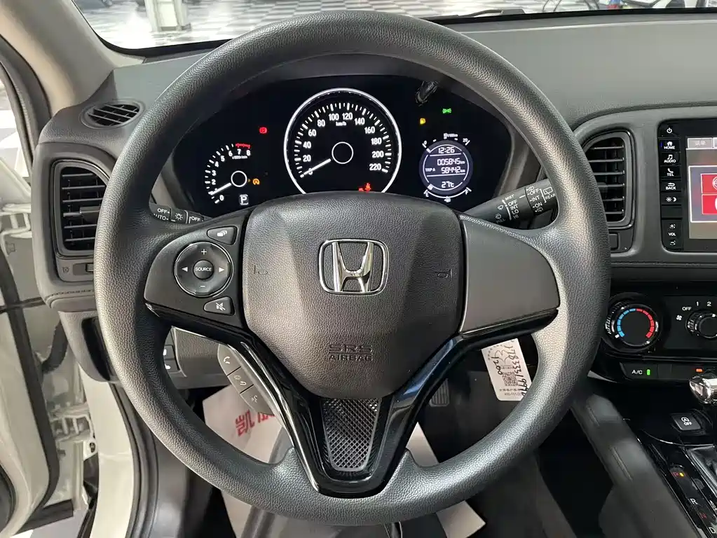 Honda Vezel 2022 — фото 13