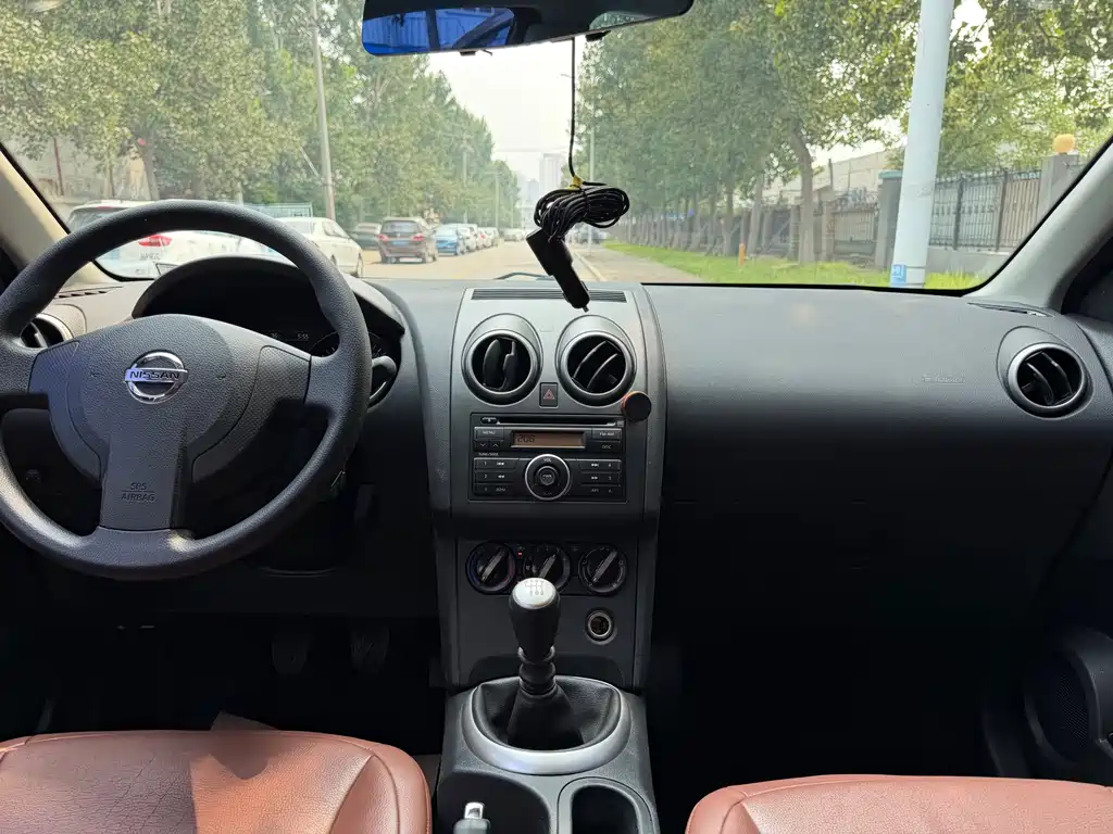 Nissan Qashqai 2014