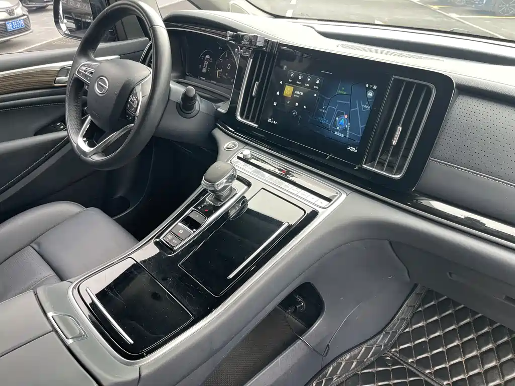 GAC Motor Trumpchi M8 2021 — фото 13